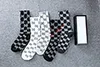 2021 Yüksek Kaliteli Moda Tasarımcıları Kadın Çoraplar Beş Çift Luxe Spor Kış Kafes Mektubu Baskılı Çorap Kutu