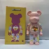 Nuove figure di giocattoli da azione da 400% di bearbrick 28cm um junior limitato WF Accessori di moda di moda giocattoli Medicom Toys