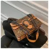 designer messenger v￤ska f￶r kvinnor metallkedja axelp￥sar l￤der crossbody v￤ska lyxhandv￤skor vikar lady handv￤ska mobiltelefon v￤ska flip pl￥nbok hbp