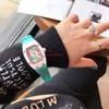 Смотреть женщины Новые кварцевые дамы фэйзии наручные часы Силиконовый ремешок повседневные красивые грильс часы Relogio Masculino