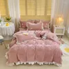 Set di biancheria da letto Super Soft Coral Fleece Warm Accogliente Fiori Ricamo Princess Set Copripiumino in velluto Copripiumino Coperta Federe