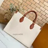 Luxury Bag 2022 Fashion Onthego äkta läderkvinnor Luxurys designers väskor äkta plånböcker