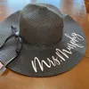 Bérets personnalisés Mme Floppy Beach Hat Mariée Lune de miel Fête d'été personnalisée avec nom