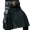 メンズパンツリトルイヤーメンズファッションカジュアルレトロスコットランドスタイルのソリッドポケットプリーツスカート