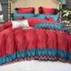 Set di biancheria da letto Set di pizzo da sposa europeo in cotone egiziano rosso di lusso Set copripiumino setoso morbido Lenzuolo o copriletto Federe 4/7 pezzi