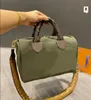 Womens tote donzen kussen tas Crossbody Tote portemonnee portemonnee luxe ontwerpers bakken waterdichte handtassen mode vrouwen borduren schoudertassen