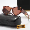 여성용 선글라스 클래식 여름 패션 2911 스타일 금속 및 판자 프레임 안경 최고 품질의 UV 보호 렌즈