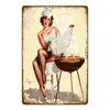 Vintage Sexig Lady Pin Up Girl Iron Målning Tennskyltar Metallplatta Konst Poster Vägg Klistermärke Bar Coffee House Cafe Home Decor Man Cave Retro Plate Size 30x20cm