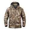 사냥 재킷 야외 방수 하드 쉘 군대 전술 재킷 남자 위장 후드 하드 쉘 얇은 압력 접착제 바람막이 코트
