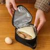 Zestawy naczyń obiadowych Trójkąt izolacja termiczna torba na posiłki student Rice Ball Cute Portable Lunch Box Outdoor Snack 2023