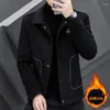 Męskie garnitury 3xl krótki wełniany płaszcz Mężczyźni 2022 Autumn and Winter Fashion Slim Figur Kurtka Młodzież Przystojny trend