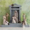 Autres fournitures de fête d'événement Figurines de la Nativité peintes à la main sculptées 6pcs / Set Art Figure Jésus Décoration Statue Ornement de table Décoration de la maison Cadeaux de Noël 220916