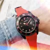 Marca de fábrica superior Movimiento de cuarzo Reloj Moda para hombre 43MM Reloj de tiempo Cinturón de goma Venta al por mayor Regalos masculinos Cronómetro Caja de acero inoxidable Relojes de pulsera de estilo deportivo a prueba de agua