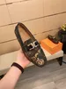 Män avslappnade loafers klassiska affärsklänningskor manlig varumärkesdesigner mode handgjorda bröllopskontor formella lägenheter storlek 38-44