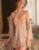 Nya 2022 Sexiga rygglösa kvinnor Sleepwear Dress V-Neck Two-Pieces ärmlösa knappar Skräddarsydda miniklänningar