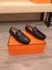 Mens Brand Casual Loafers Designer Brand Slip на бизнес-одежде мужская мода удобная прогулочная обувь квартиры размером 38-44