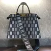 Bolsas de noite Bolsa de mão Bolsa média feminina Bolsa tiracolo Alça removível Quadrada Fechadura giratória Letra impressa bordada Compartimento interno