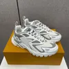 Chaussures décontractées coureur tatic baskets de luxe coulant maille à lacets et veaule en caoutchouc semelle élégante look 38-46 sneakers femmes hommes