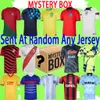 Tajemnicze pudełka 2022 Koszulki piłkarskie xxxl 4xl drużyna narodowa Dzieci 23 23 Blind Box Toys Prezent 2023 Koszulki piłkarskie urodziny Prezent Mundur Wysłany w Random Lover Son