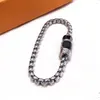 Braccialetti in acciaio al titanio dal design unico Braccialetti per coppie Tendenza moda Gioielli di lusso di qualità Fornitura di pezzi con box2927