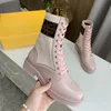 2022 Designer Fendyity Boots Buty nagie czarne spiczaste palce średnie obcasy długie krótkie buty buty BFF