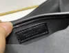 Tasarımcı Omuz Çantaları Pürüzsüz İnek Deri Ön Ayak Çantası Yan Çift Sides Tasarım Orta Çanta Bronz Donanım Çantalar Süet astar Çapraz Vücut Çırpı Kapatma