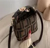 Mode luxe sac de soirée Designer sacs à bandoulière en ligne valises sac à main haut aisselle femmes Vintage véritable main bandoulière bagages