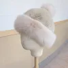 Mignon pompon fausse fourrure chapeaux pour femmes hiver épais chaud bonnet en peluche solide Skullies bonnets femme chapeaux en plein air