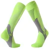 Long Tube Sports Socks Compression Strumpor för män och kvinnor maraton utomhus vuxen som kör cyccing pilates fotbollstrumpor6600734