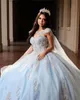 Vestidos brilhantes quinceanera lace lace ball vestido sweetheart with cape cristal miçangas azul claro back tule tulle doce festa baile de noite vestidos de noite s