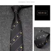 Corbatas de diseñador para hombre, trajes, corbatas, corbatas de lujo para hombres de negocios, corbatas de seda para fiesta, collares de boda, gargantilla Cravate Cravatino Krawatte