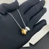 Zierliche goldene Halskette für Damen, versilberte Ketten, Designer-Anhänger, Edelstahl-Schmuck, maßgeschneiderter Damen-Luxus-Modeschmuck, trendiges Weihnachtsgeschenk