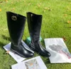 2022 Top Fashion G's Chelsea Boots for Woman 35-40 Höst och vinter Ny svart lädermetall Standard Boot Round Toe Womens klänning Boot Boot