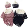 Rompers dzianinowy wzór nadruku Born Boy Girl Jumpsuits CAP Zestaw Zestaw Zestaw jesień zima małe dziecko niemowlę ogólne ubrania 220919