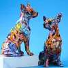 Objetos decorativos Figuras cor criativos colorido chihuahua estátua de cão simples ornamentos de sala de estar em casa escultura artesanato decorações de decorações 220919