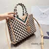 Canvas Abendtaschen Einkaufstasche Dreieck Shop -Taschen Mode große Totes Mini Frauen Handtasche Echtes Leder offener Strandtaschen Schlüssel hochwertige Kappe