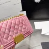 Fransız Kadın Varor Klasik Flip Lüks Çanta Moda Matelasse Zinciri Ayarlanabilir Omuz Kayışı Kapitonlu Messenger Retro Mini Kart Tutucu Fanny Pack Cüzdan 20cm