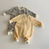 ロンパースミランセル春のベビー服ストライプ幼児の女の子の男の子ジャンプスーツシンプルなスタイルプレイスーツ220919