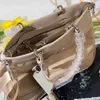 Luxury DesignerTote Briefscases väskor Kvinnor Shopping Handväska axlar förpackningar av hög kvalitet nylon crossbody kvinnliga resor purséer 220402multi POC