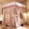 Myggnät Pink Grey Green Double-Deck Romantic White Lace Luxury Palac Style Three-Door Quadrate Golv-Standing Bedbling Set