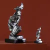 Decoratieve objecten Figurines Noordse stilte is gouden standbeeld hars abstract sculptuur beeldje huisdecoratie moderne kunstkantoor geschenken 220919