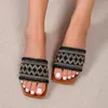 Slippers voor vrouwen opwarmen dames mode boho -stijl kleurblok geborduurde casual eenvoudige platte sandalen