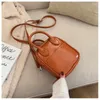 Avondtassen Topkwaliteit Fance Mode Dames Crossbody Messenger Schouder Kleine Handtas Zacht Kunstleer Mini Flap Bruin Reispaspoort