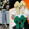 슬리퍼 여자 신발 2022 여름 스타일의 평평한 바닥 캐주얼 패션 올 매치 비치 샌들 여자와 함께 zapatos mujer