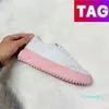 Sneaker lyxiga kvinnor casual skor kalvskinn läder öppen rygg fuchsia rosa vit präglad gul duk brun