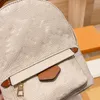 Torby szkolne plecak mini tylna torba na ramię oryginalna skóra wysokiej jakości torby podróży wytłaczona litera 22cmmulti pochette