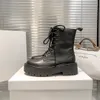 Les nouvelles bottines à la mode pour femmes utilisent des séries simples en cuir de vachette de première classe avec la taille 35-40