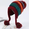 BeanieSkull Caps HT1996 Winter Gestrickte Hüte Frauen Patchwork Pompon Bälle Earflap Damen Warme Dicke Mützen Weibliche Beanie Hut 220920