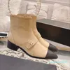 Stivali per donna Stivaletti Pelle di vitello Tacco basso con cerniera Trama trapuntata Lettera a punta Designer Moda Ginocchio Cavaliere Stivali occidentali Scarpe casual da esterno