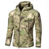 Jachtjacks Softshell Sharkskin Tad Tactical Jacket Men Outdoor Camouflage Dessen Militaire wandelen Camping Winddichte kapjes met capuchon